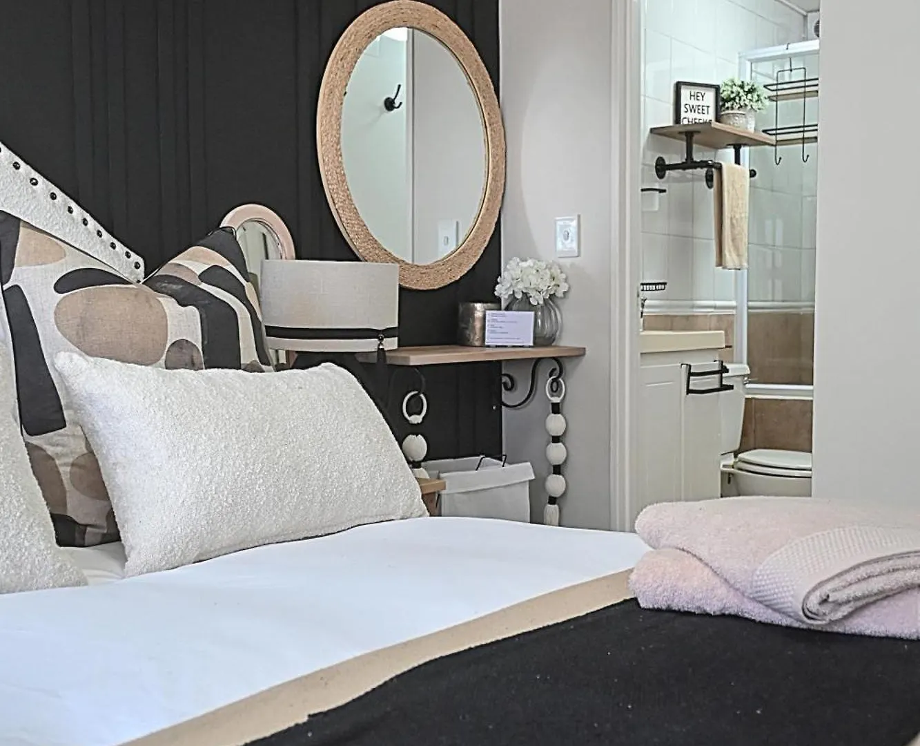 Seehuys - Bloubergstrand Beachfront Cape Town